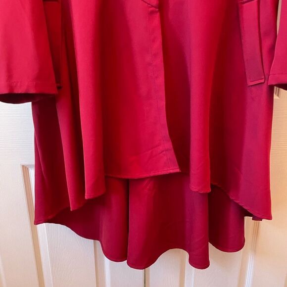 RED HIGH LOW LIGHT WEIGHT JACKET/WINDBREAKER. LITTLE RED RIDING HOOD STYLE NWOT - Picture 4 of 9